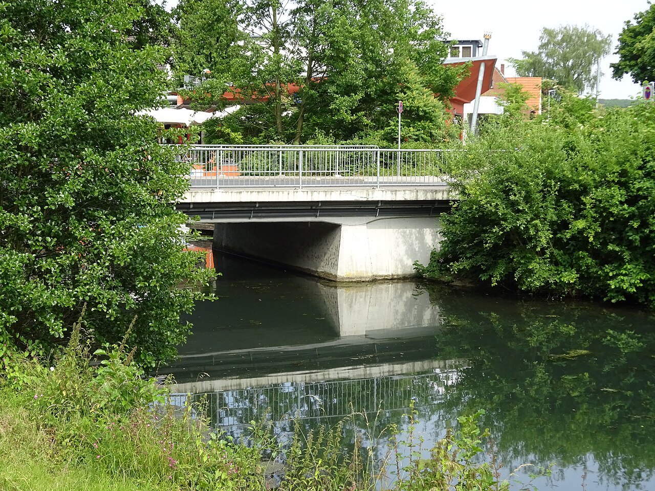 Worcester Bridge on the Kermisdahl.