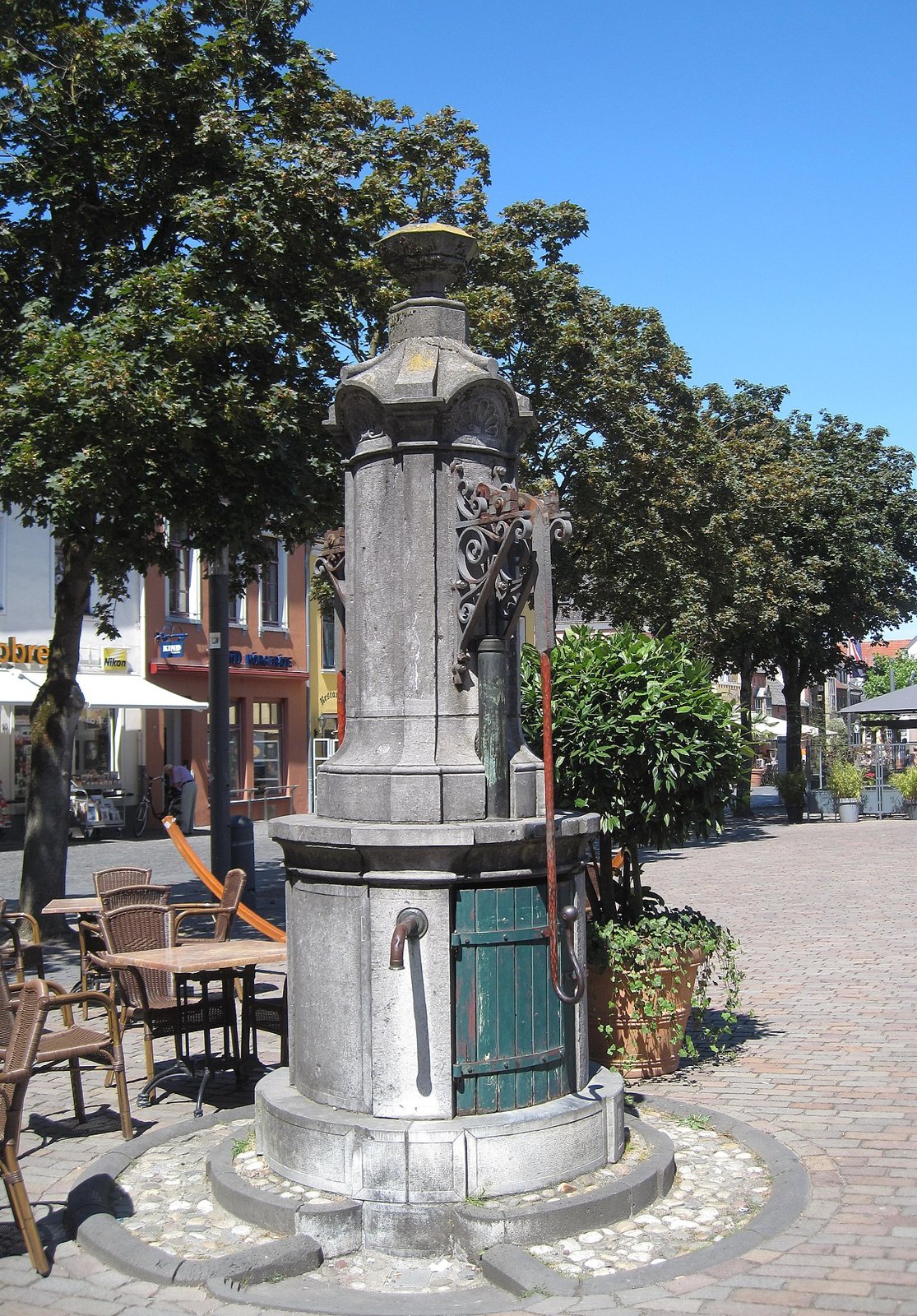 The market pump in Xanten.
