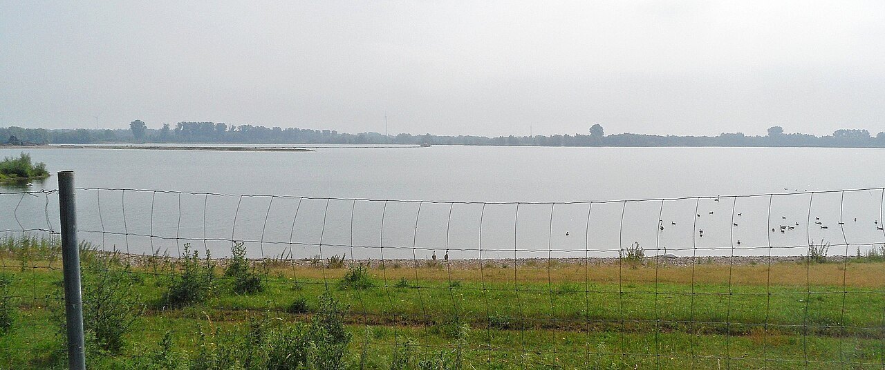 The southern Reeser Meer lake.